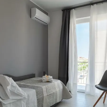 House 103 Rent * Capo d'Orlando